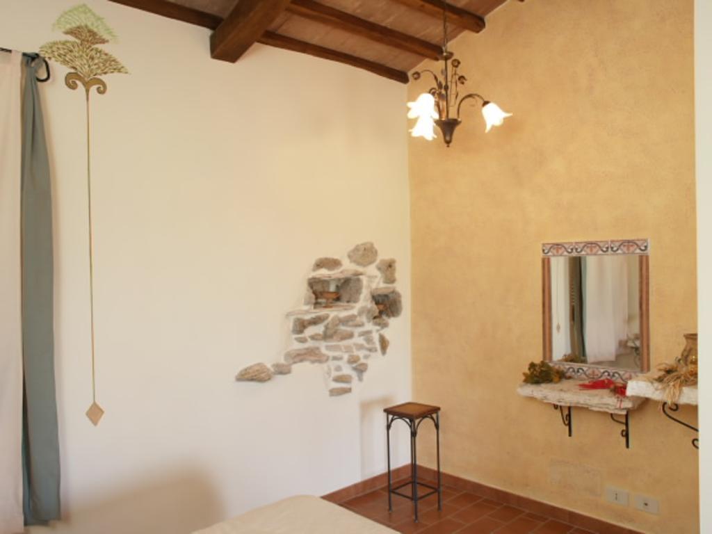 Agriturismo Il Grillo Parlante Pitigliano Ruang foto