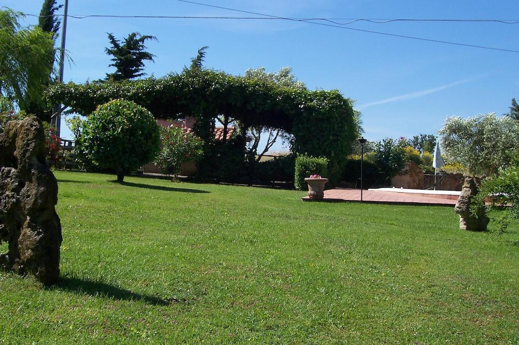 Agriturismo Il Grillo Parlante Pitigliano Bagian luar foto